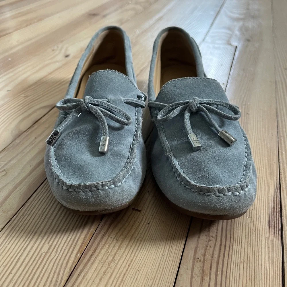 Michael Kors‎ Sutton Suede Moccasins Blue Grey Loafers Silver Hardware MG18C 8M